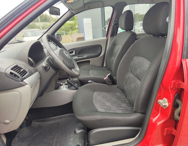 Renault Thalia 12