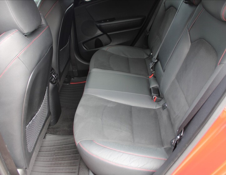 KIA ProCeed 27