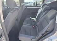 Volkswagen Touran 16