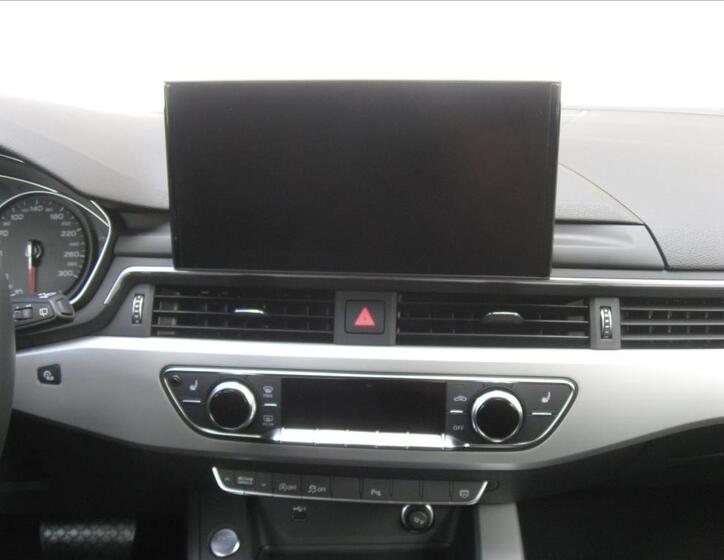 Audi A4 24