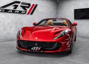Ferrari 812 4