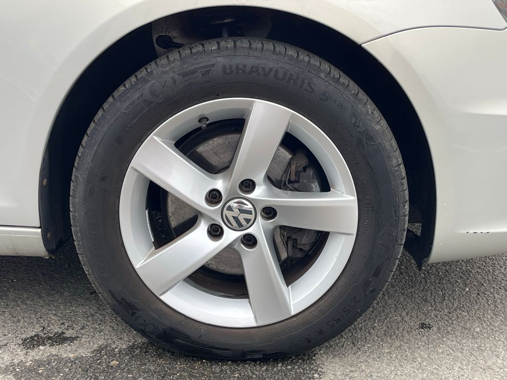 Volkswagen EOS