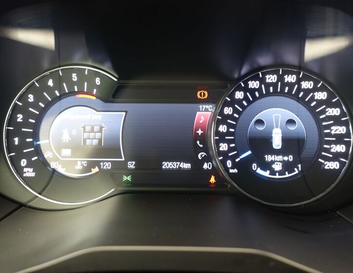 Ford S-MAX 11