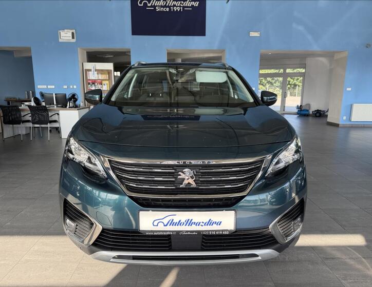 Peugeot 5008 2