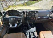Toyota Land Cruiser 14
