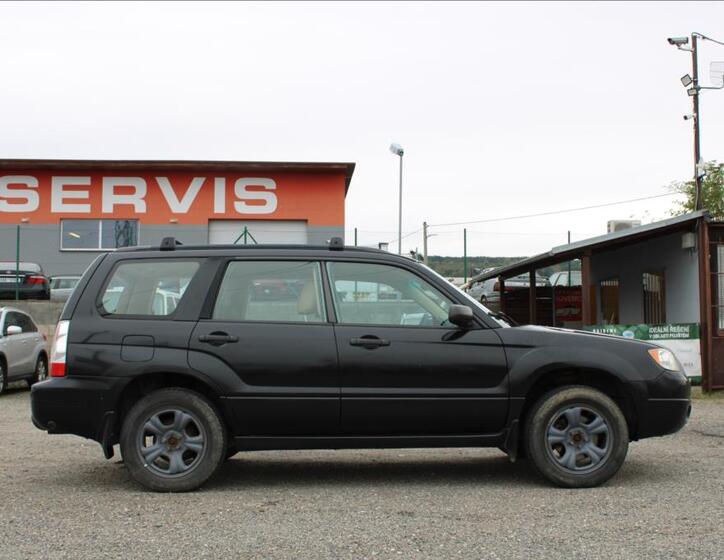 Subaru Forester 4