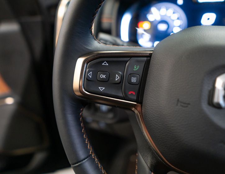 Dodge RAM 18