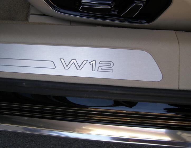 Audi A8 17