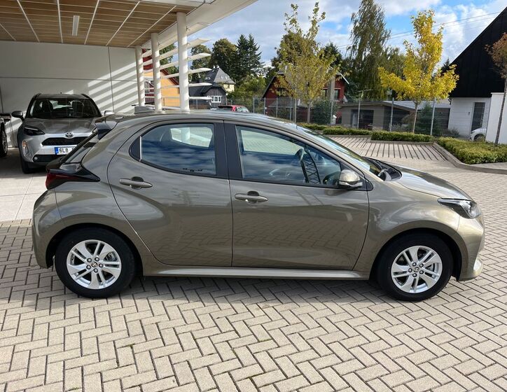 Toyota Yaris 7