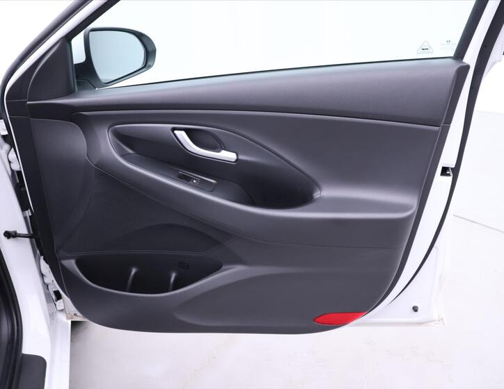 Hyundai i30 12