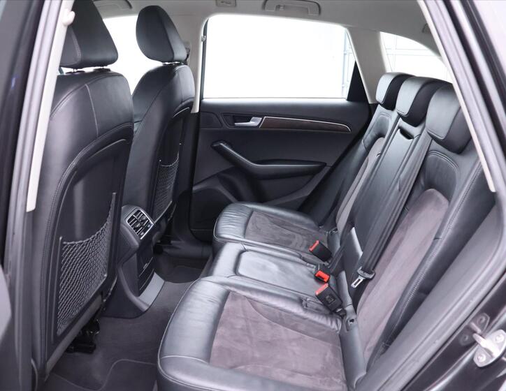Audi Q5 15