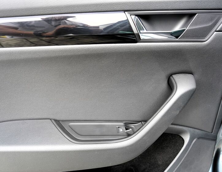 Škoda Superb 22