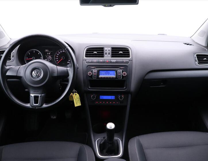 Volkswagen Polo 24