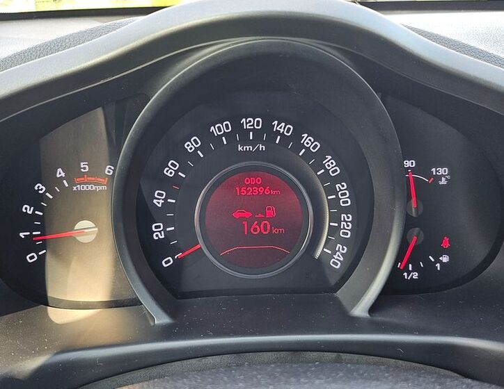 KIA Sportage 11