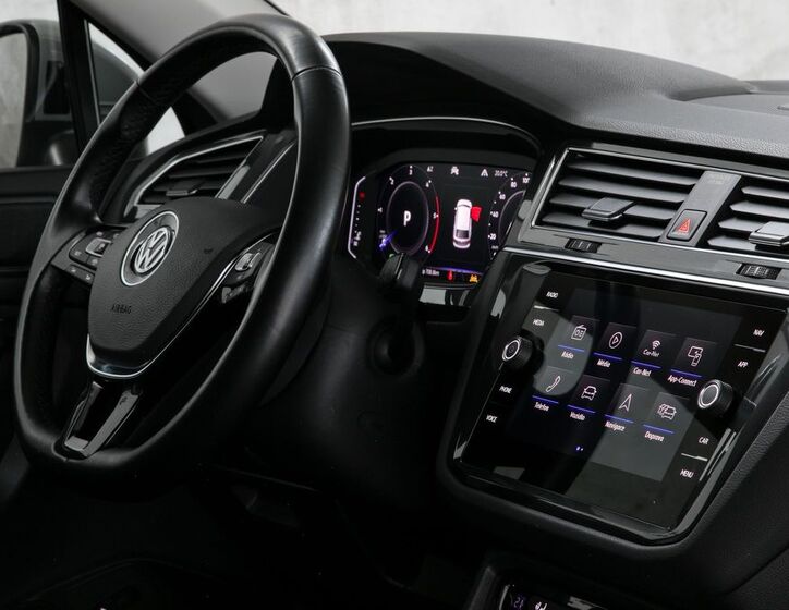 Volkswagen Tiguan Allspace 13