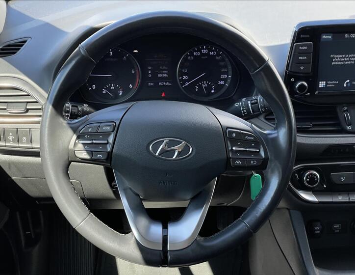 Hyundai i30 8