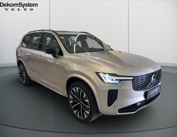 Volvo XC90 2