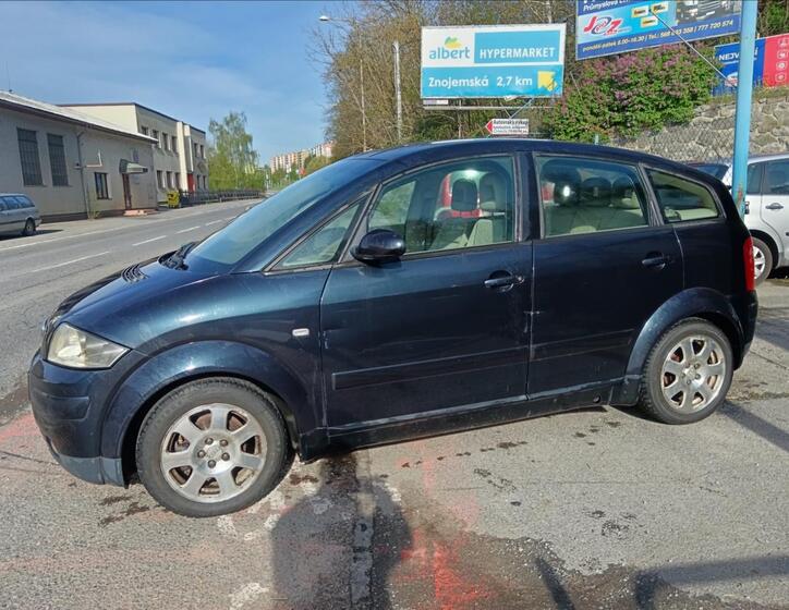 Audi A2 6