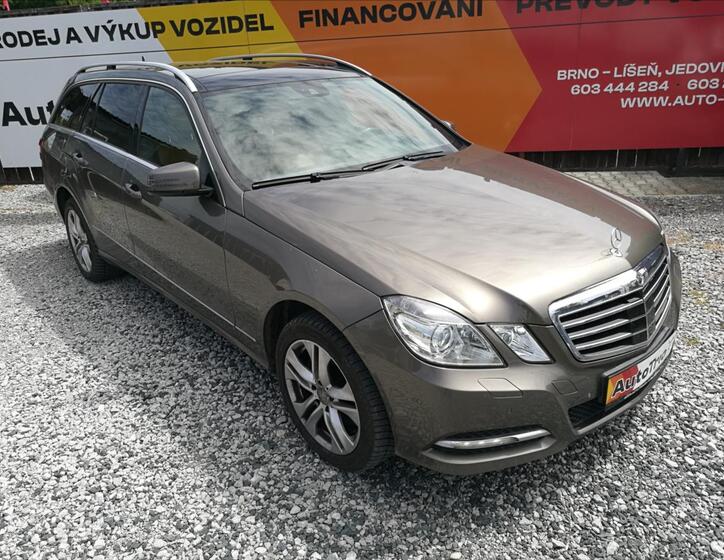 Mercedes-Benz Třídy E 2