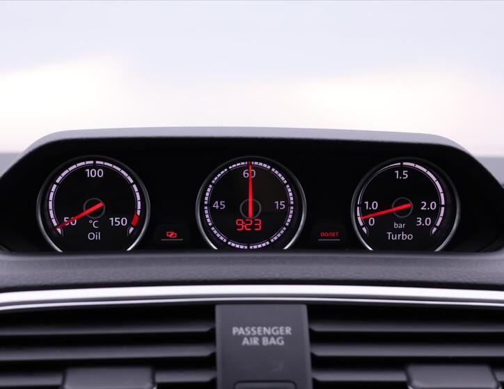 Volkswagen Scirocco 23