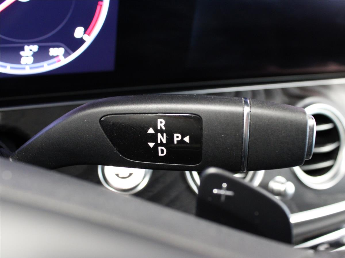 Mercedes-Benz Třídy E