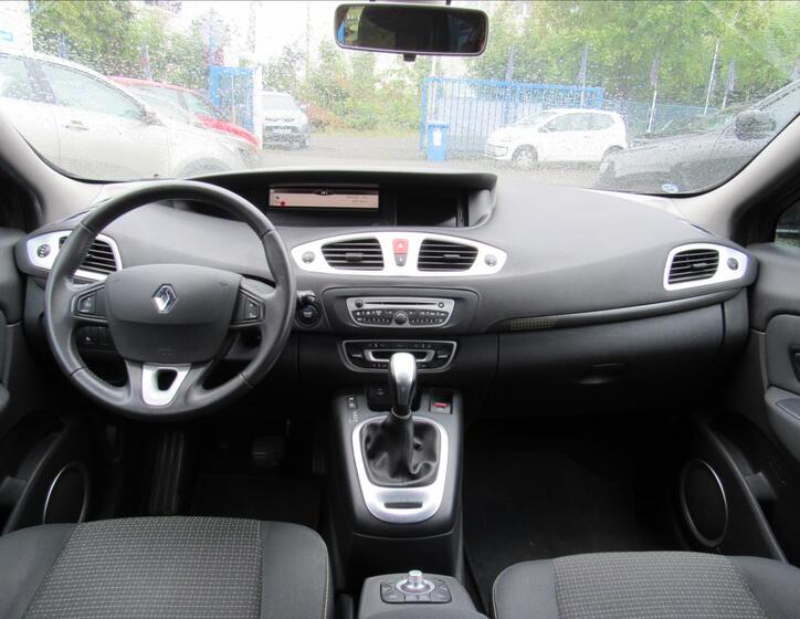 Renault Scénic 11
