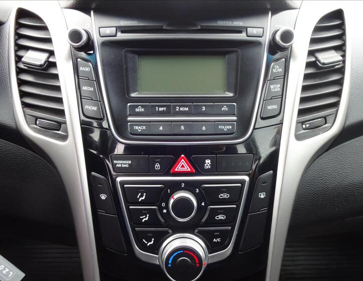 Hyundai i30 35