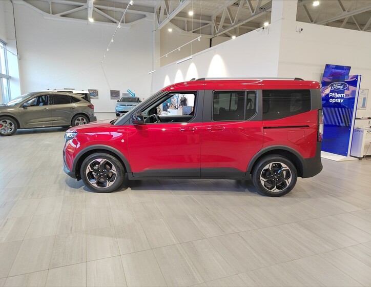 Ford Tourneo Courier 7