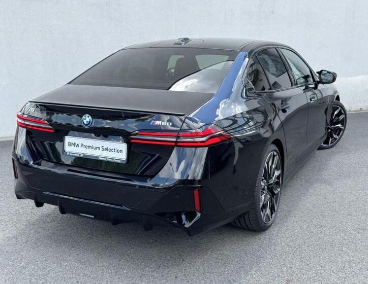 BMW i5 2