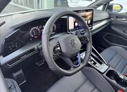 Volkswagen Golf 8