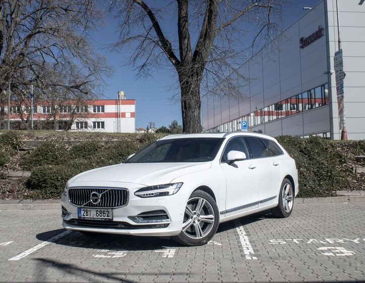 Volvo V90 1
