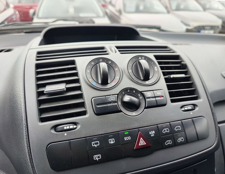 Mercedes-Benz Vito 16