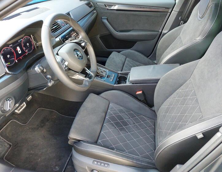 Škoda Superb 27