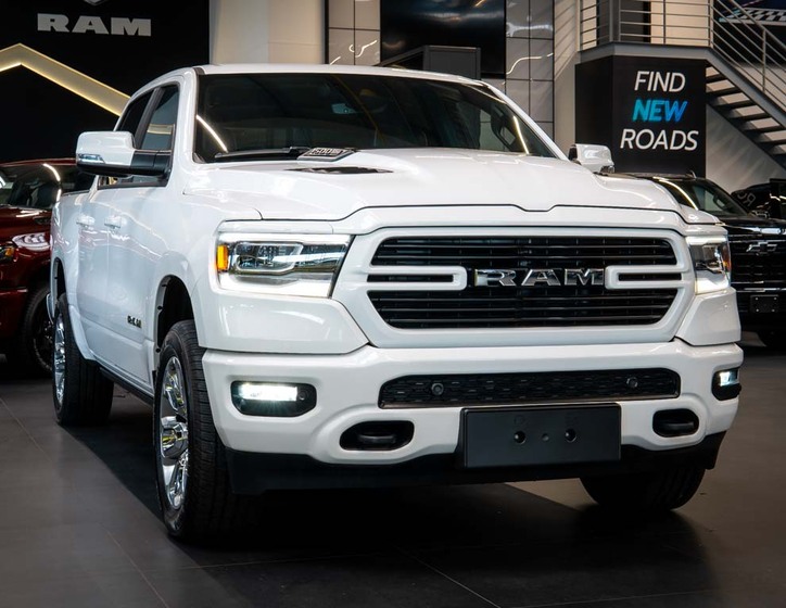 Dodge RAM 7