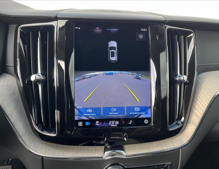 Volvo XC60 24