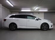 Toyota Avensis 4