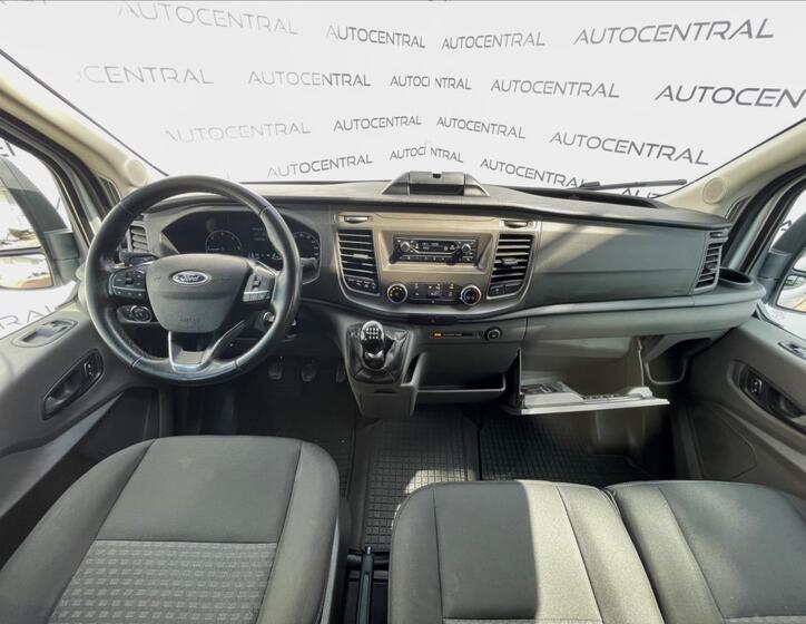 Ford Transit 17