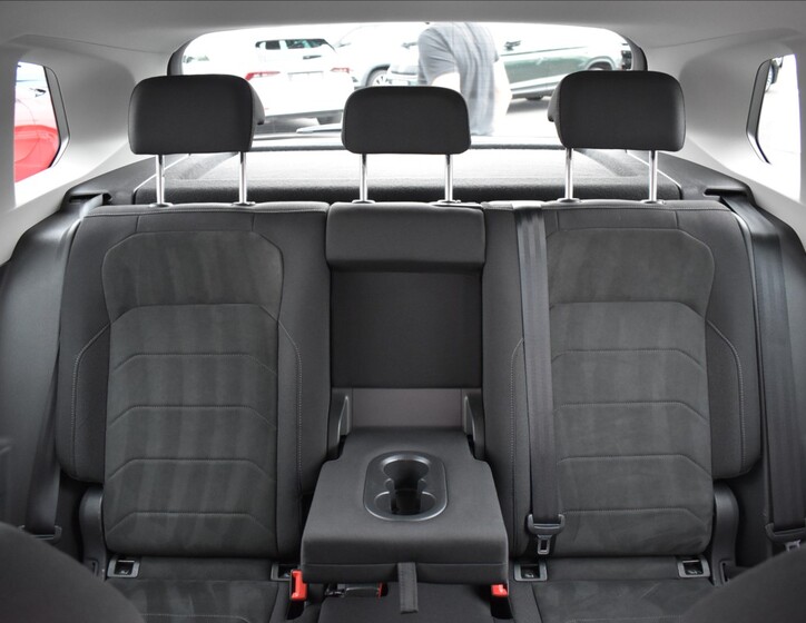 Volkswagen Tiguan 17