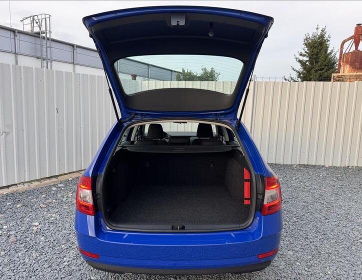 Škoda Octavia 12