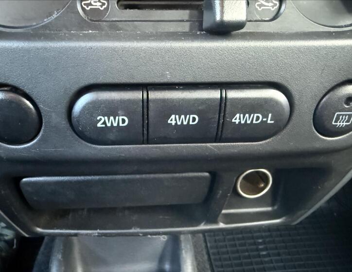 Suzuki Jimny 17