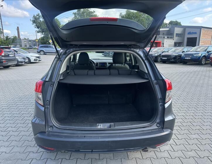 Honda HR-V 8