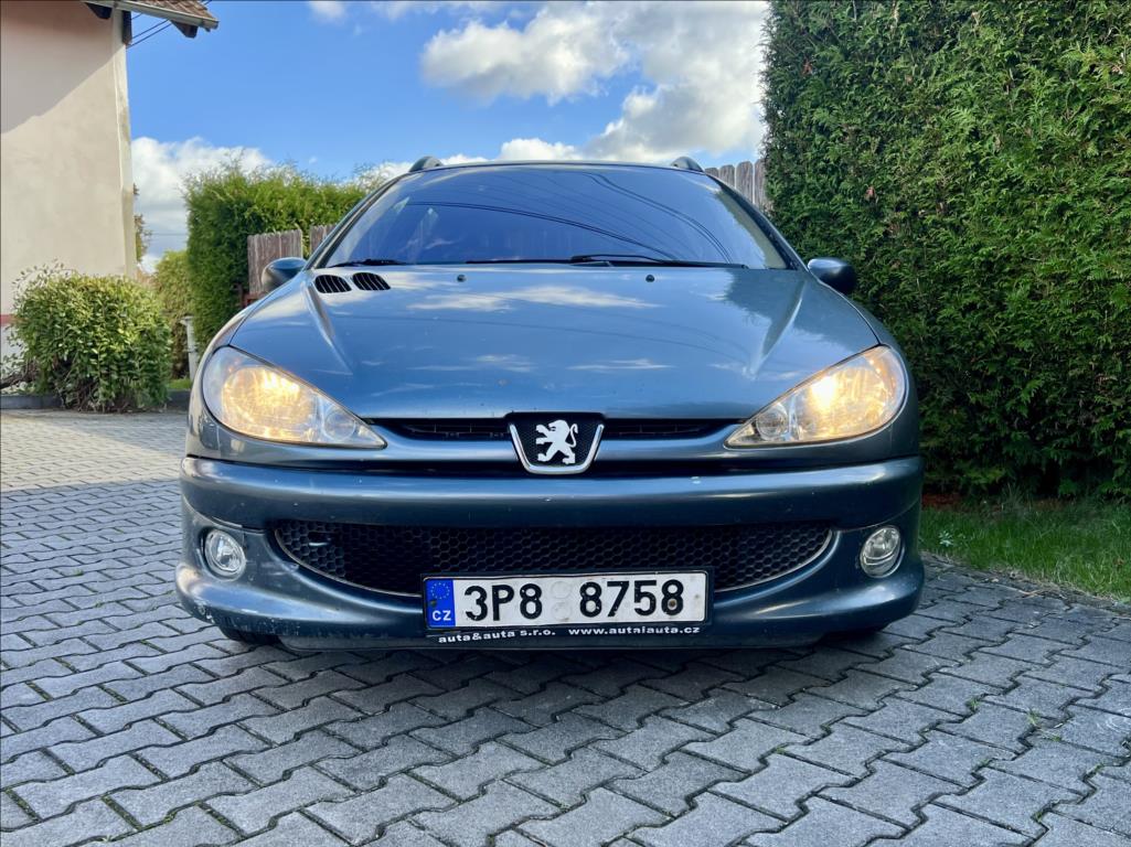 Peugeot 206