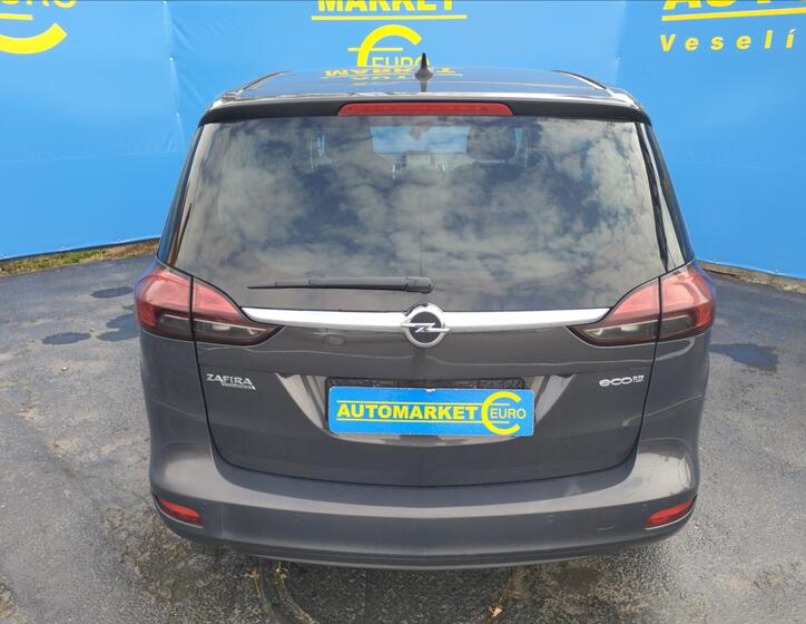 Opel Zafira 5
