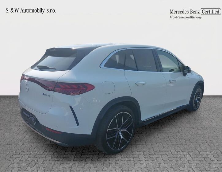 Mercedes-Benz EQE 5
