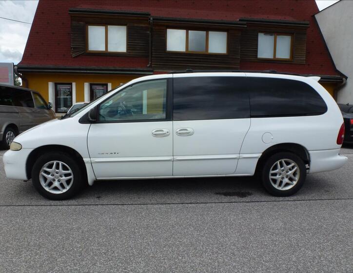 Dodge Grand Caravan 12