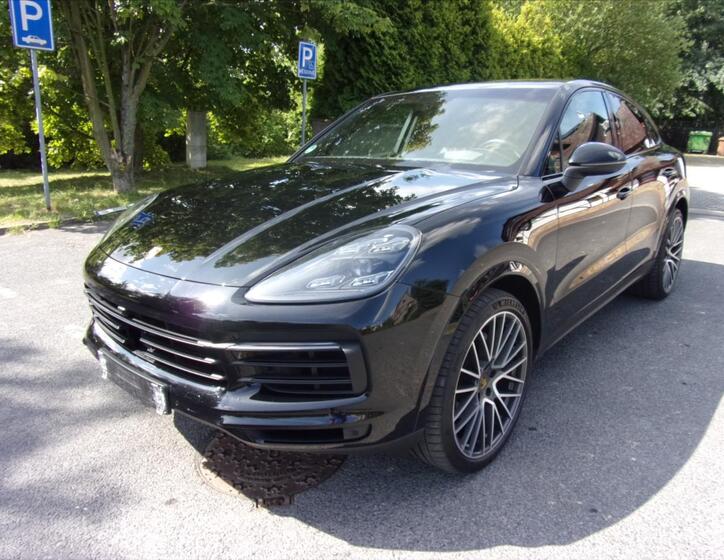 Porsche Cayenne 7