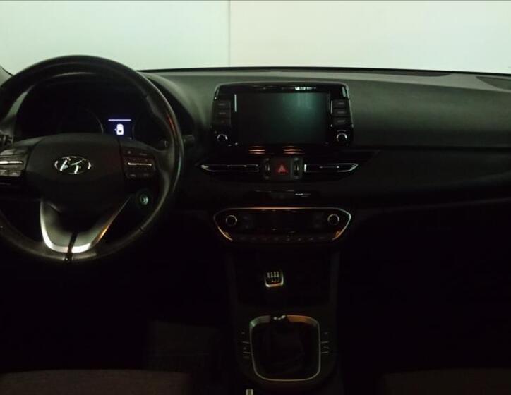 Hyundai i30 9