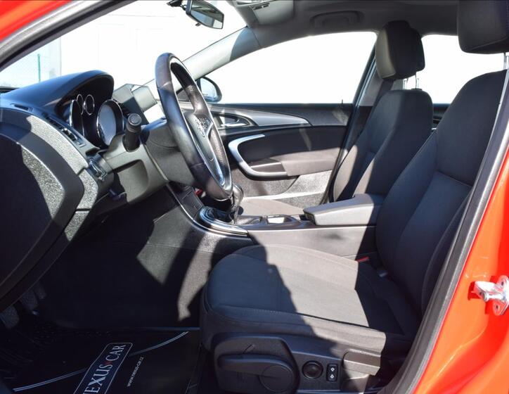 Opel Insignia 15