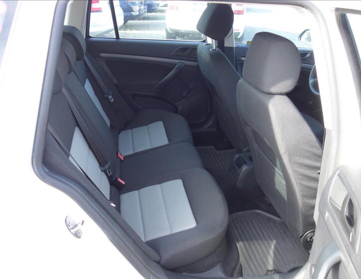 Škoda Octavia 12