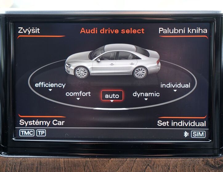 Audi A8 35